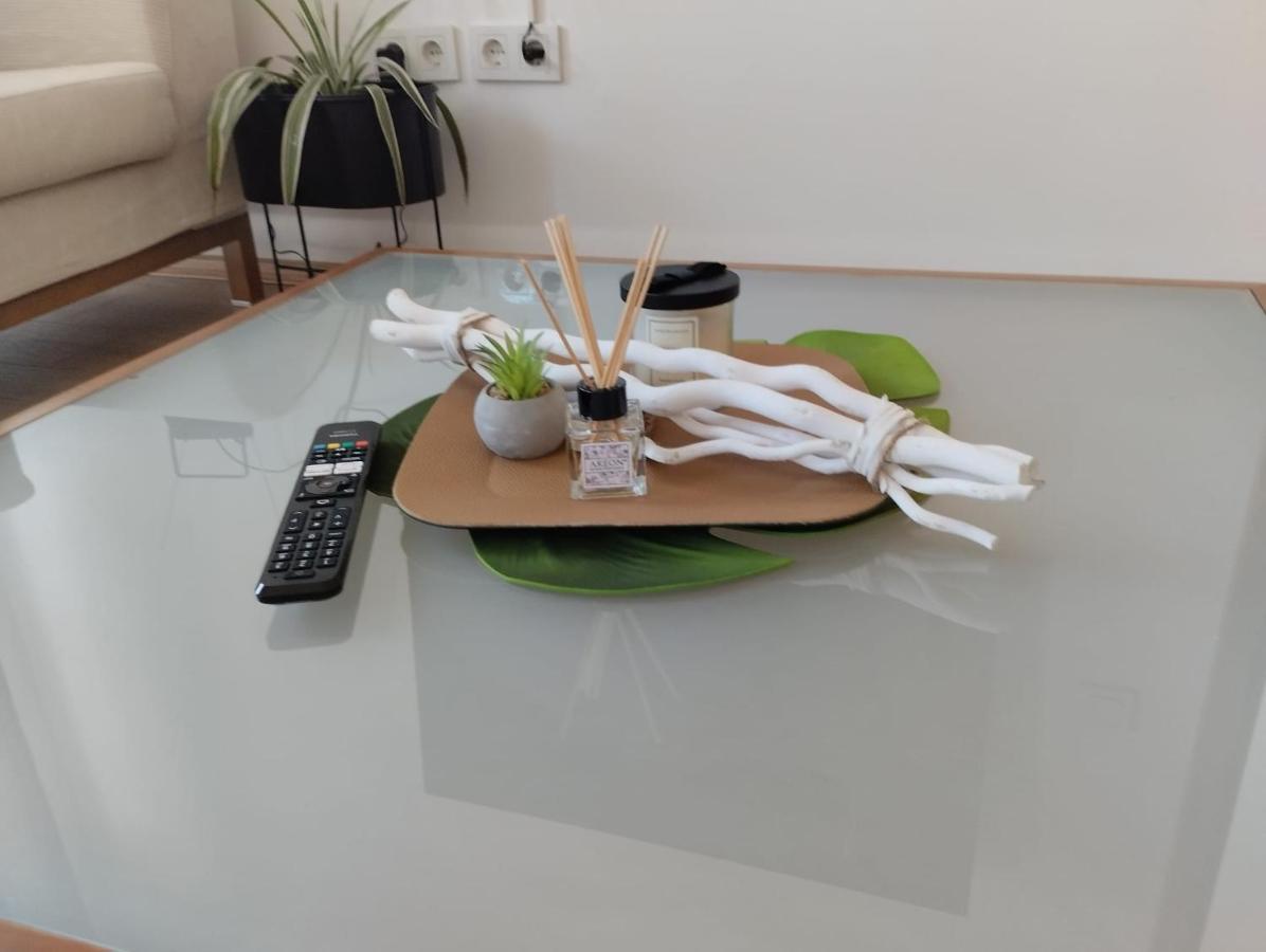 Apartman Zagreb , With Balcony And Free Parking Exterior photo
